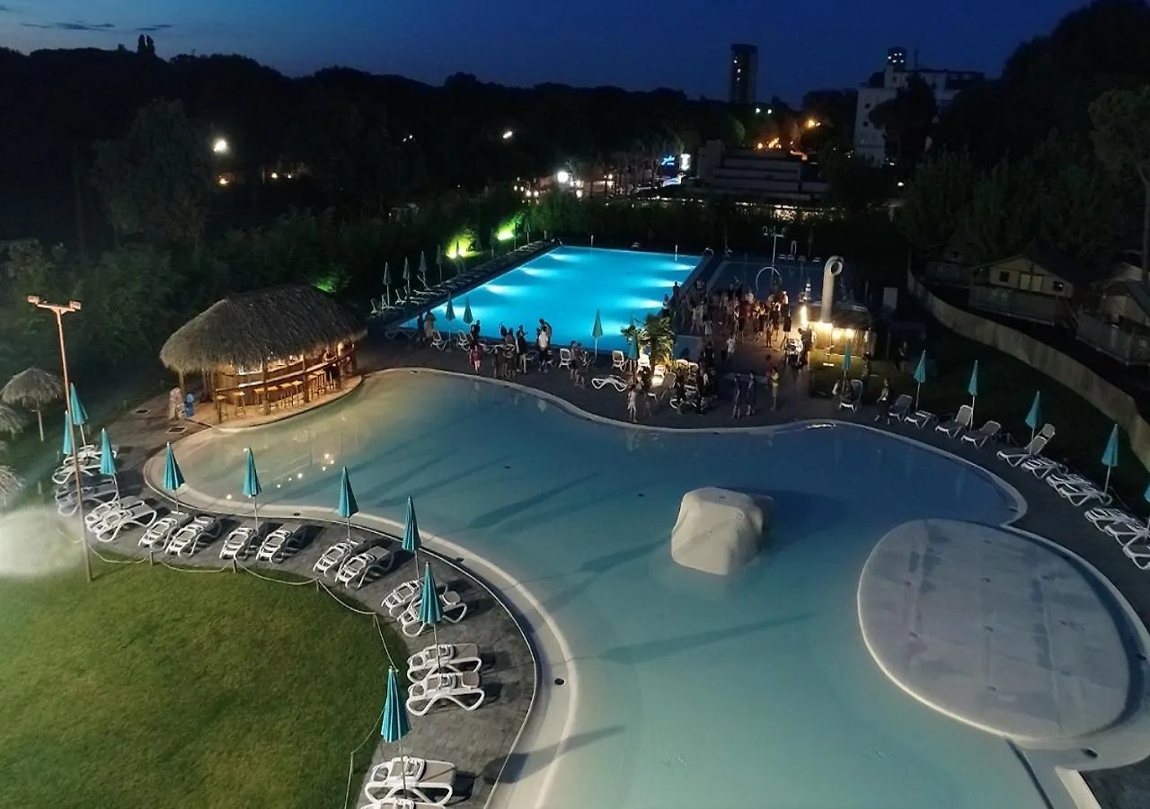 **** Holiday park Camping Village Malibu Beach Lido di Jesolo Italy